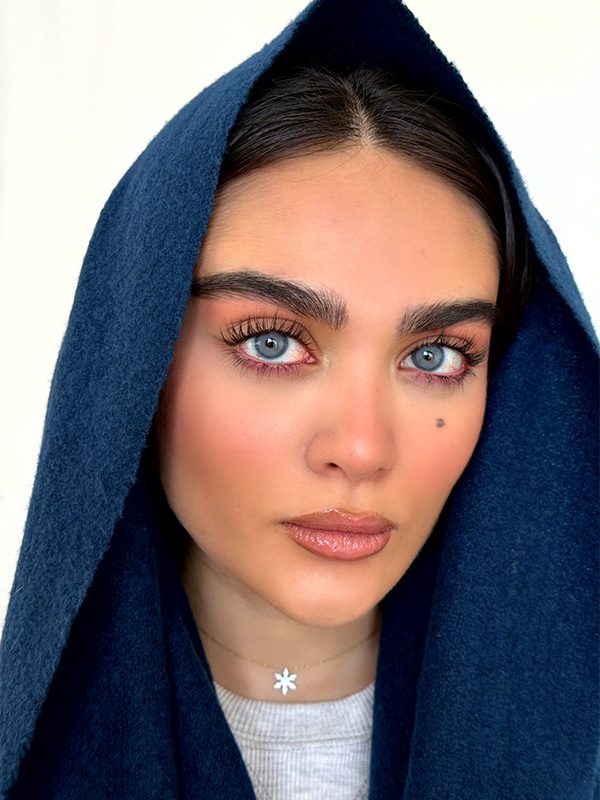 لنز رنگی خاص