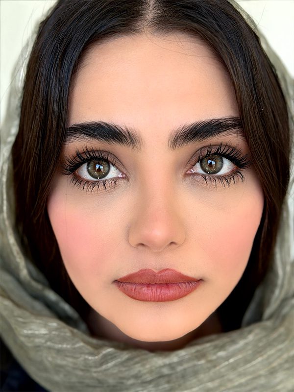 لنز رنگی زیبا
